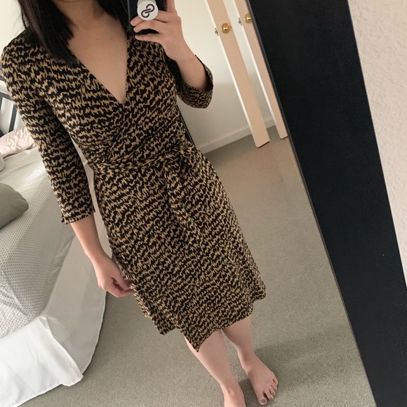 Diane Von Furstenberg Dresses & Skirts - Diane von Furstenberg Vintage Julian Wrap Dress